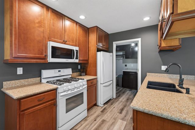 14295 55th Street N, Stillwater, MN 55082