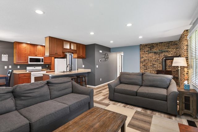 14295 55th Street N, Stillwater, MN 55082