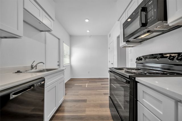 11218 Park Central Place D, Dallas, TX 75230