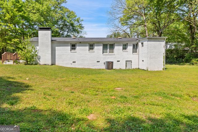 11 Swan Drive, Newnan, GA 30263