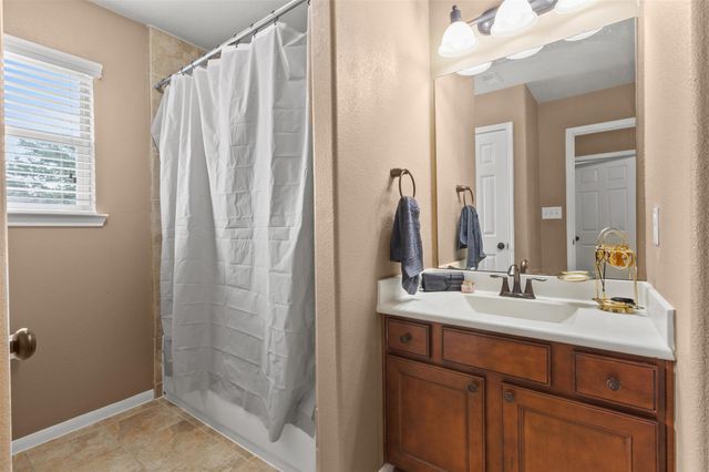 6102 Wickshire Drive, Rosenberg, TX 77471
