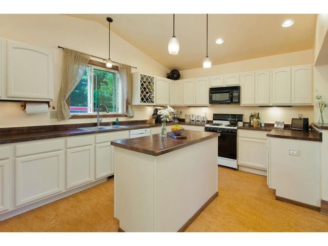 115 W 29th Street, Minneapolis, MN 55408