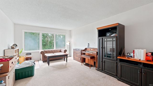 2167 W State Road 14, Rochester, IN 46975