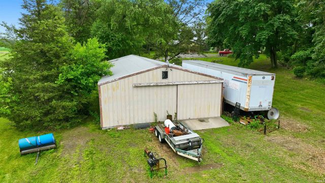2167 W State Road 14, Rochester, IN 46975