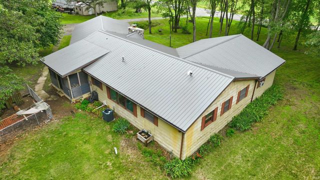 2167 W State Road 14, Rochester, IN 46975