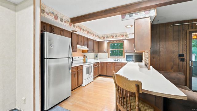 2167 W State Road 14, Rochester, IN 46975