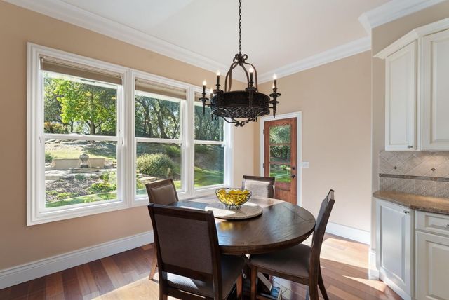 9734 Rim Rock Cir, Loomis, CA 95650