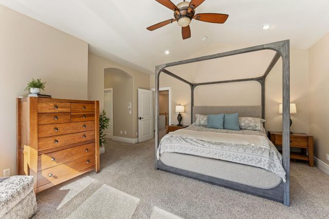 9734 Rim Rock Cir, Loomis, CA 95650