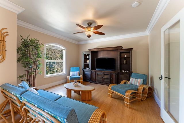9734 Rim Rock Cir, Loomis, CA 95650