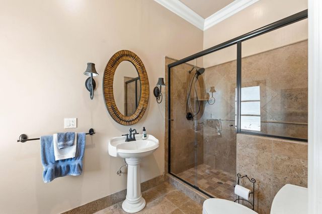 9734 Rim Rock Cir, Loomis, CA 95650
