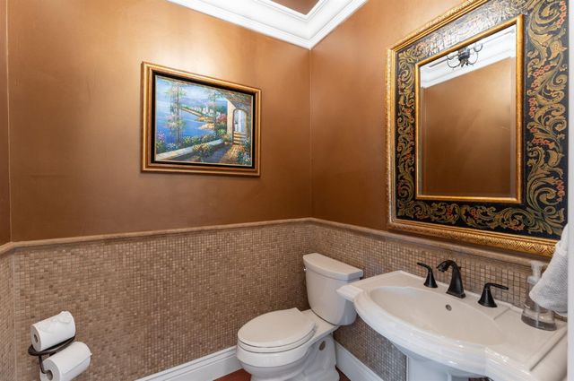 9734 Rim Rock Cir, Loomis, CA 95650
