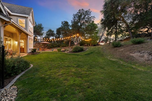 9734 Rim Rock Cir, Loomis, CA 95650