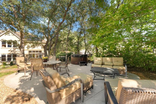 9734 Rim Rock Cir, Loomis, CA 95650