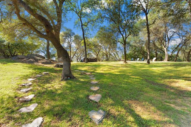 9734 Rim Rock Cir, Loomis, CA 95650