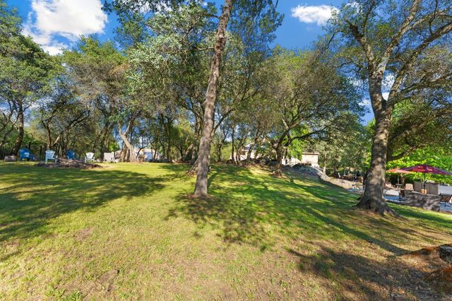 9734 Rim Rock Cir, Loomis, CA 95650