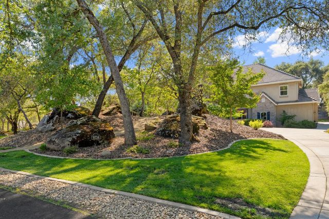 9734 Rim Rock Cir, Loomis, CA 95650