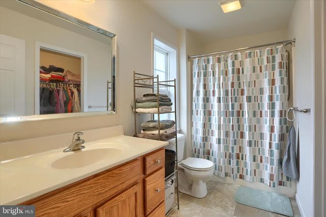 70 SHALIMAR DR, York Haven, PA 17370