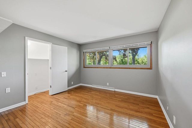 611 W Mequon ROAD, Mequon, WI 53092