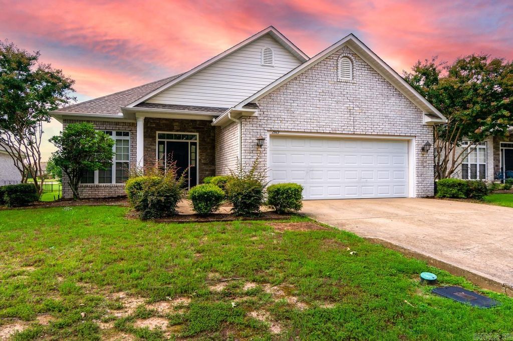 1565 DECLARATION Cove, Conway, AR 72034