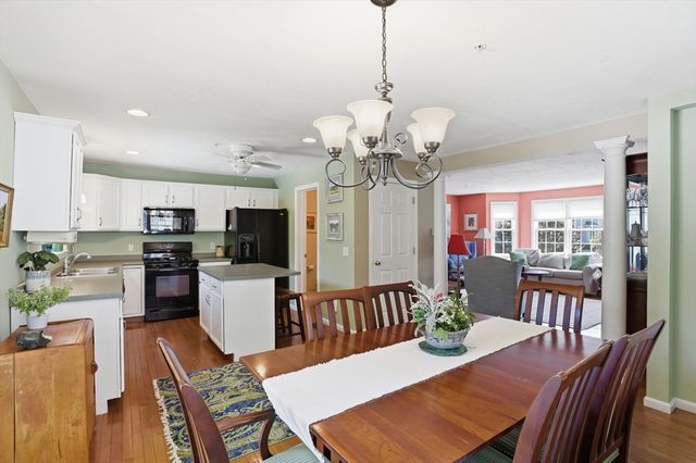 1975 Middlesex Street 4, Lowell, MA 01851