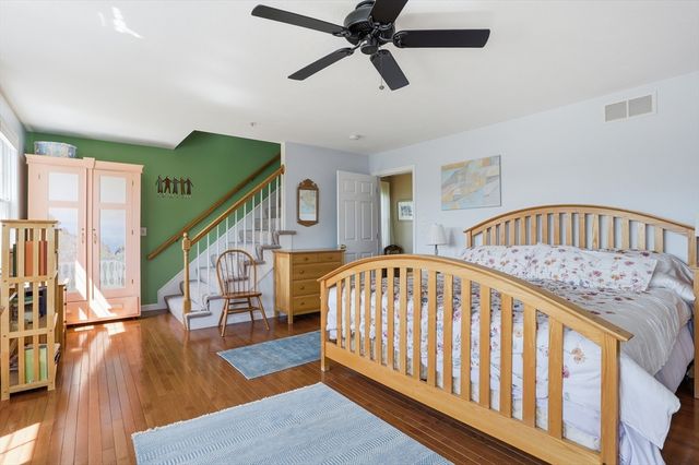 1975 Middlesex Street 4, Lowell, MA 01851