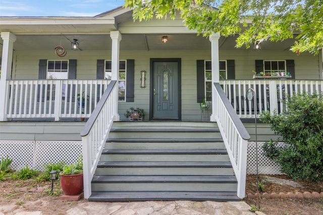 11629 Maize LN, Elgin, TX 78621