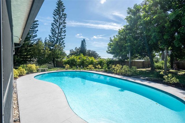 11438 126TH TERRACE, Largo, FL 33778