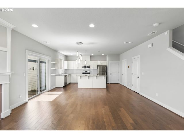 11022 Sw STOCKHOLM Dr, Wilsonville, OR 97070