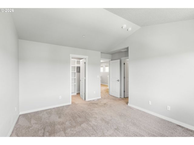 11022 Sw STOCKHOLM Dr, Wilsonville, OR 97070