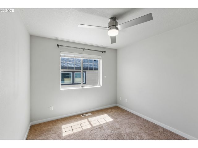 11022 Sw STOCKHOLM Dr, Wilsonville, OR 97070