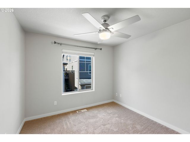 11022 Sw STOCKHOLM Dr, Wilsonville, OR 97070