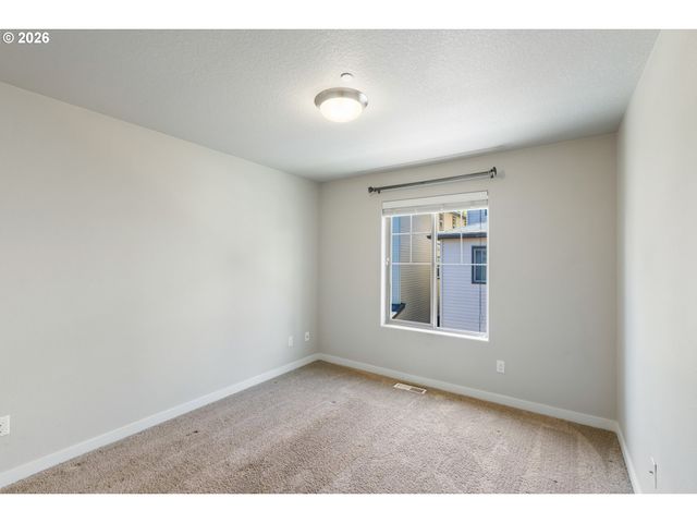 11022 Sw STOCKHOLM Dr, Wilsonville, OR 97070