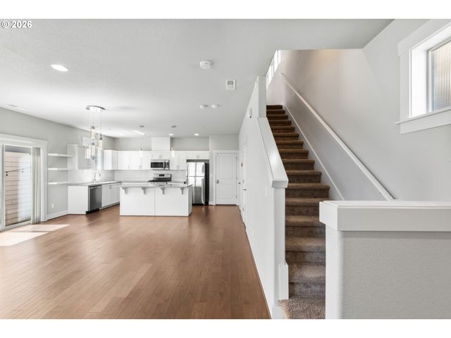 11022 Sw STOCKHOLM Dr, Wilsonville, OR 97070