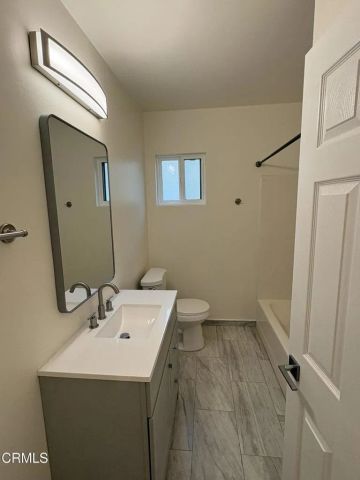 1035 Raymond Avenue, Glendale, CA 91201