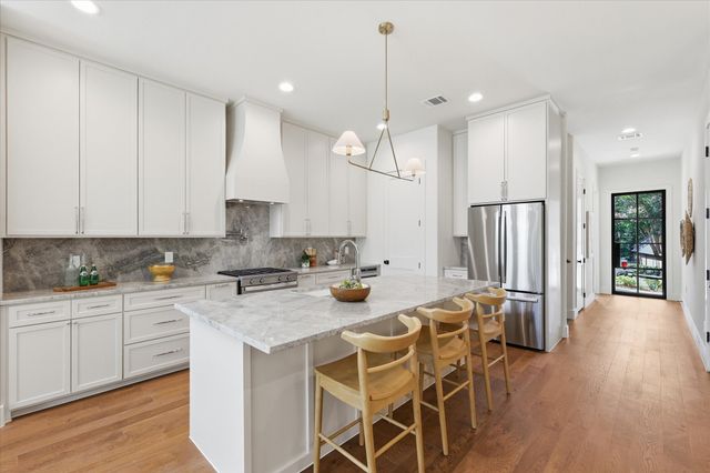324 Valiant Drive, Rockwall, TX 75032