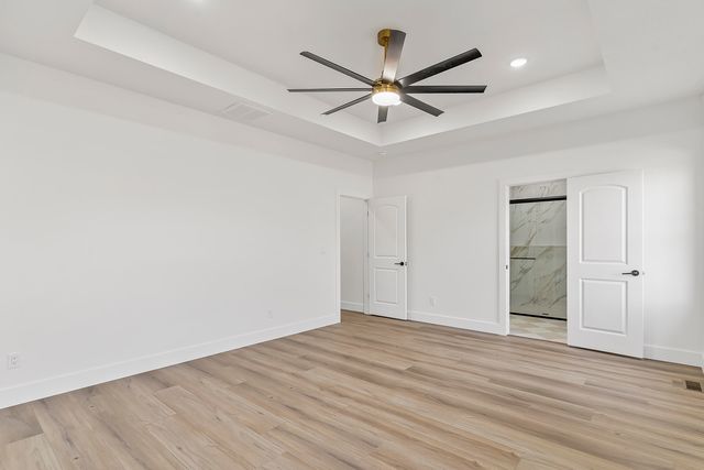 5940 S Hearthstone Court, Springfield, MO 65810