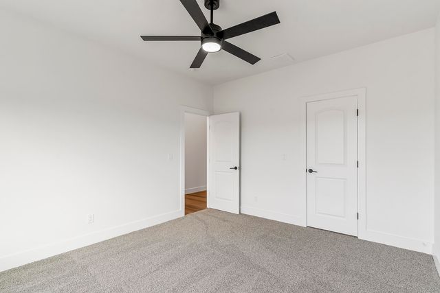 5940 S Hearthstone Court, Springfield, MO 65810