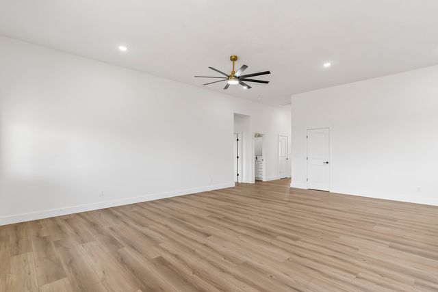 5940 S Hearthstone Court, Springfield, MO 65810