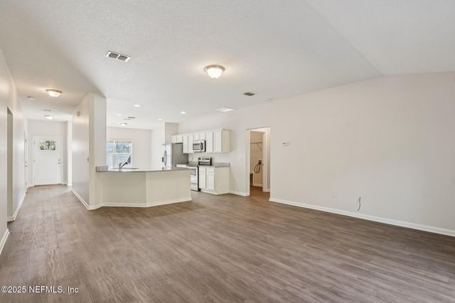 3452 BELFORT Road, Jacksonville, FL 32216