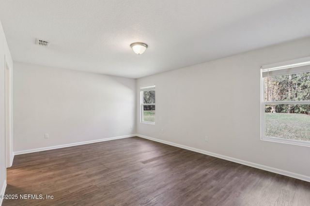 3452 BELFORT Road, Jacksonville, FL 32216