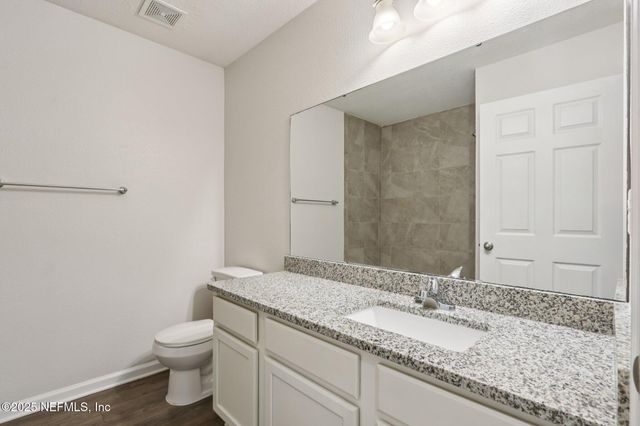 3452 BELFORT Road, Jacksonville, FL 32216