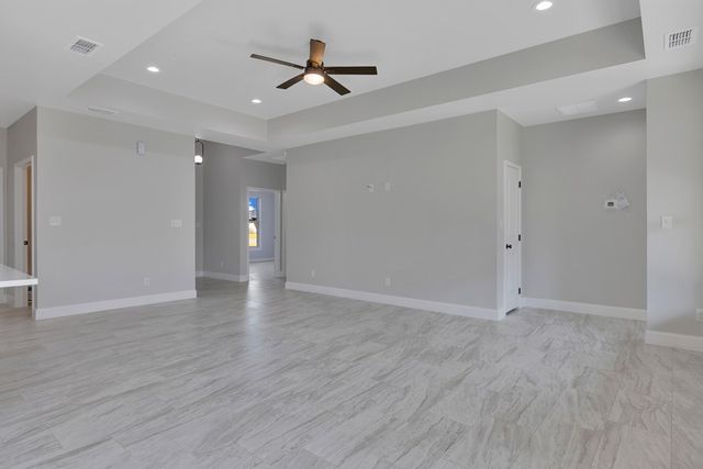 2610 Beechwood St, Midland, TX 79706