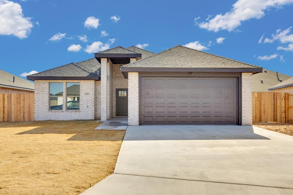 2610 Beechwood St, Midland, TX 79706