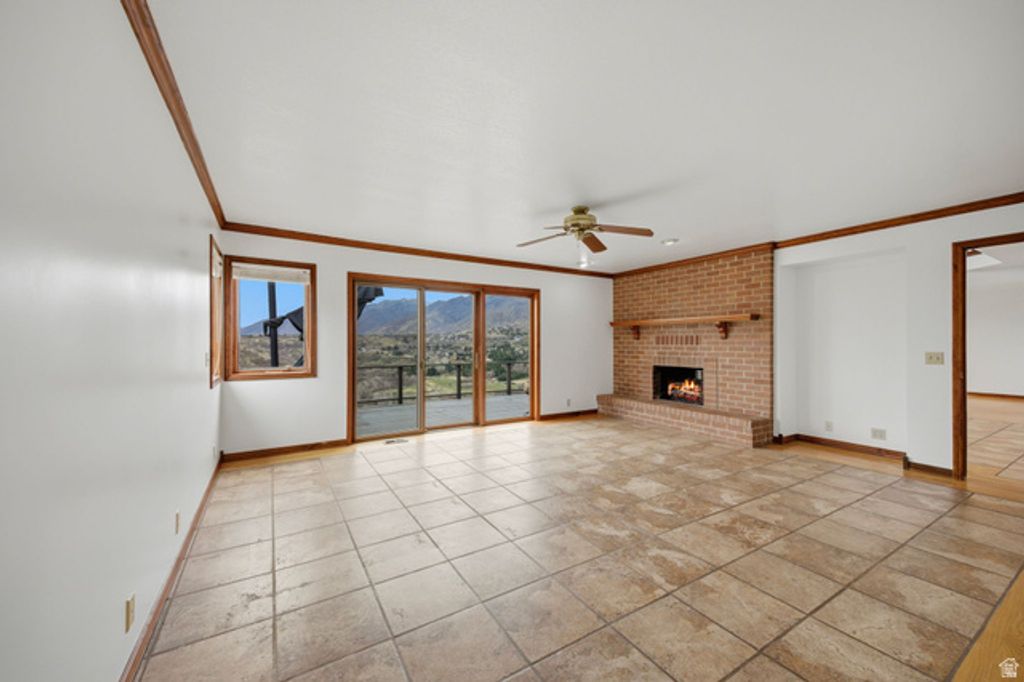 Image 22 of property listing at 32 NORTHRIDGE WAY, Sandy, UT 84092