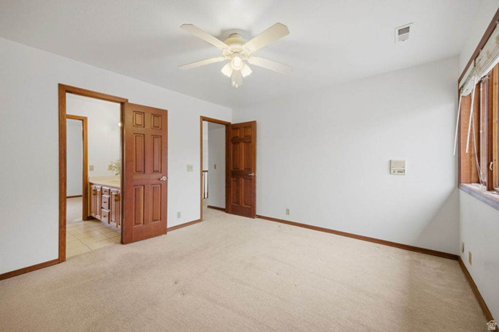 Image 28 of property listing at 32 NORTHRIDGE WAY, Sandy, UT 84092