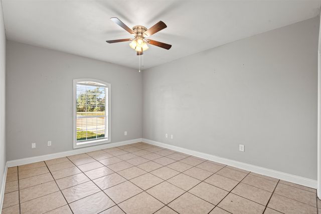 10387 East Park Ave, Houma, LA 70363