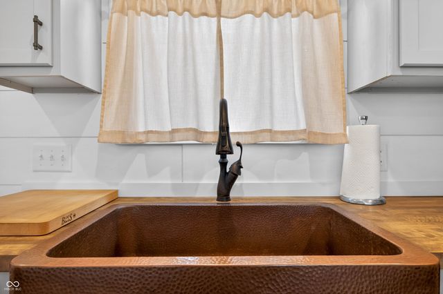 713 W Stopek Drive, Nineveh, IN 46164