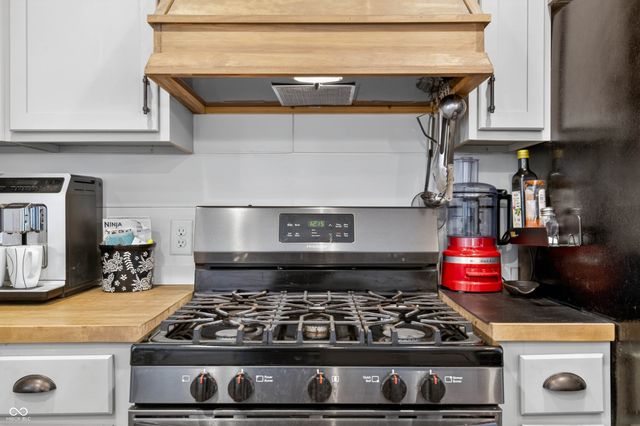 713 W Stopek Drive, Nineveh, IN 46164