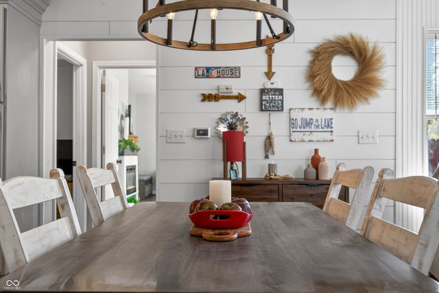 713 W Stopek Drive, Nineveh, IN 46164