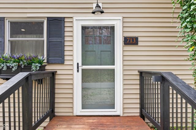 713 W Stopek Drive, Nineveh, IN 46164